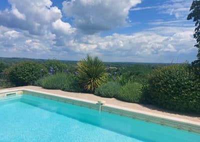Extérieurs et piscine - Vignes de Charlotte